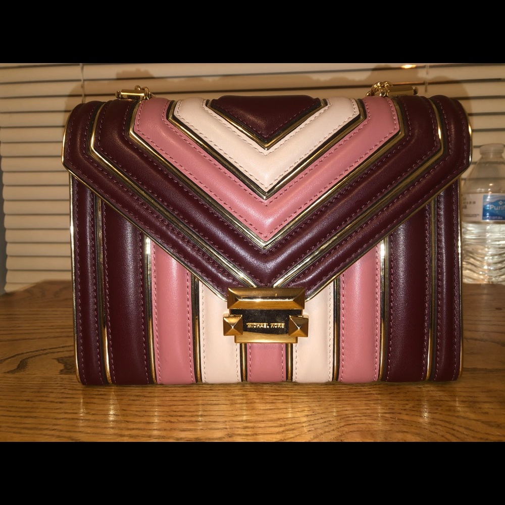 Name brand purse